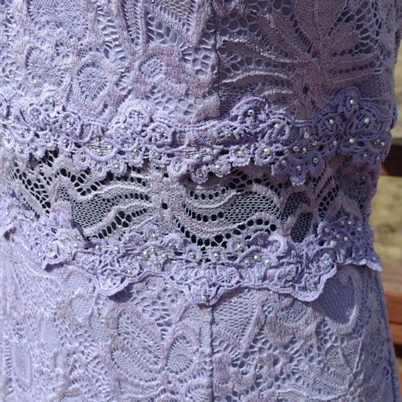 A. Byer Floor Length Sparkly Lace Light Purple Sleeveless Dress Size 9 - Picture 3 of 15